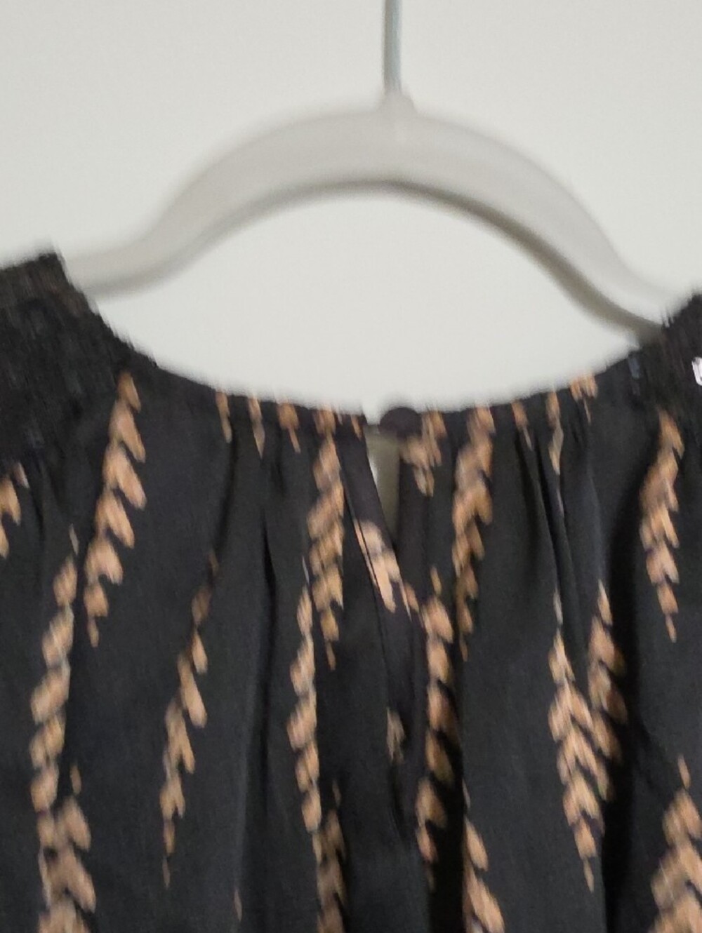 THML Black & Gold Boho Sequin Accent Balloon Sleeve Blouse, XL - Picture 7 of 7